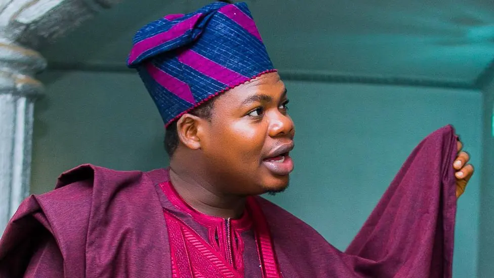 Mr Macaroni Graduates from Prestigious London Drama School